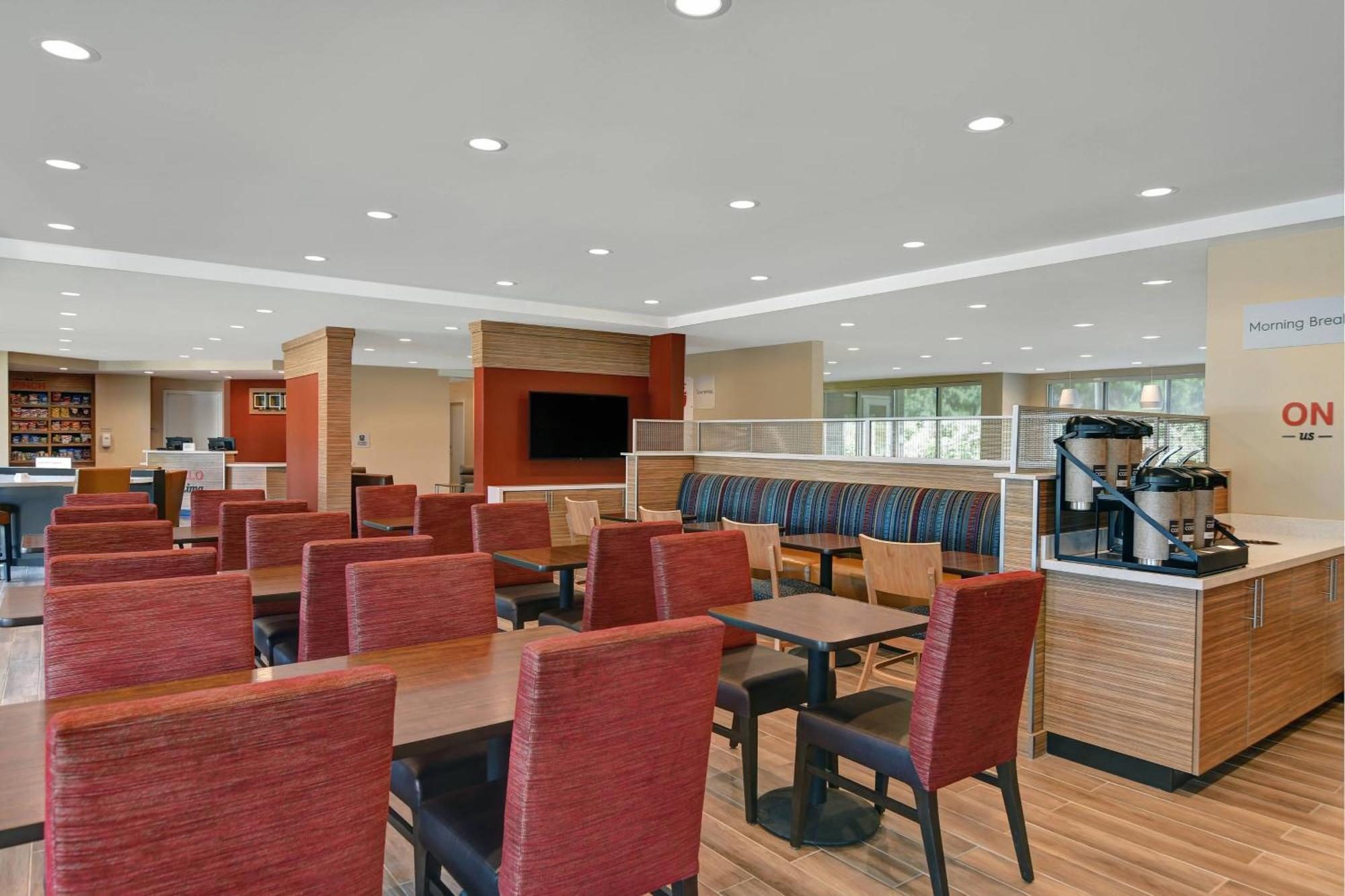 Towneplace Suites By Marriott Лайма Экстерьер фото