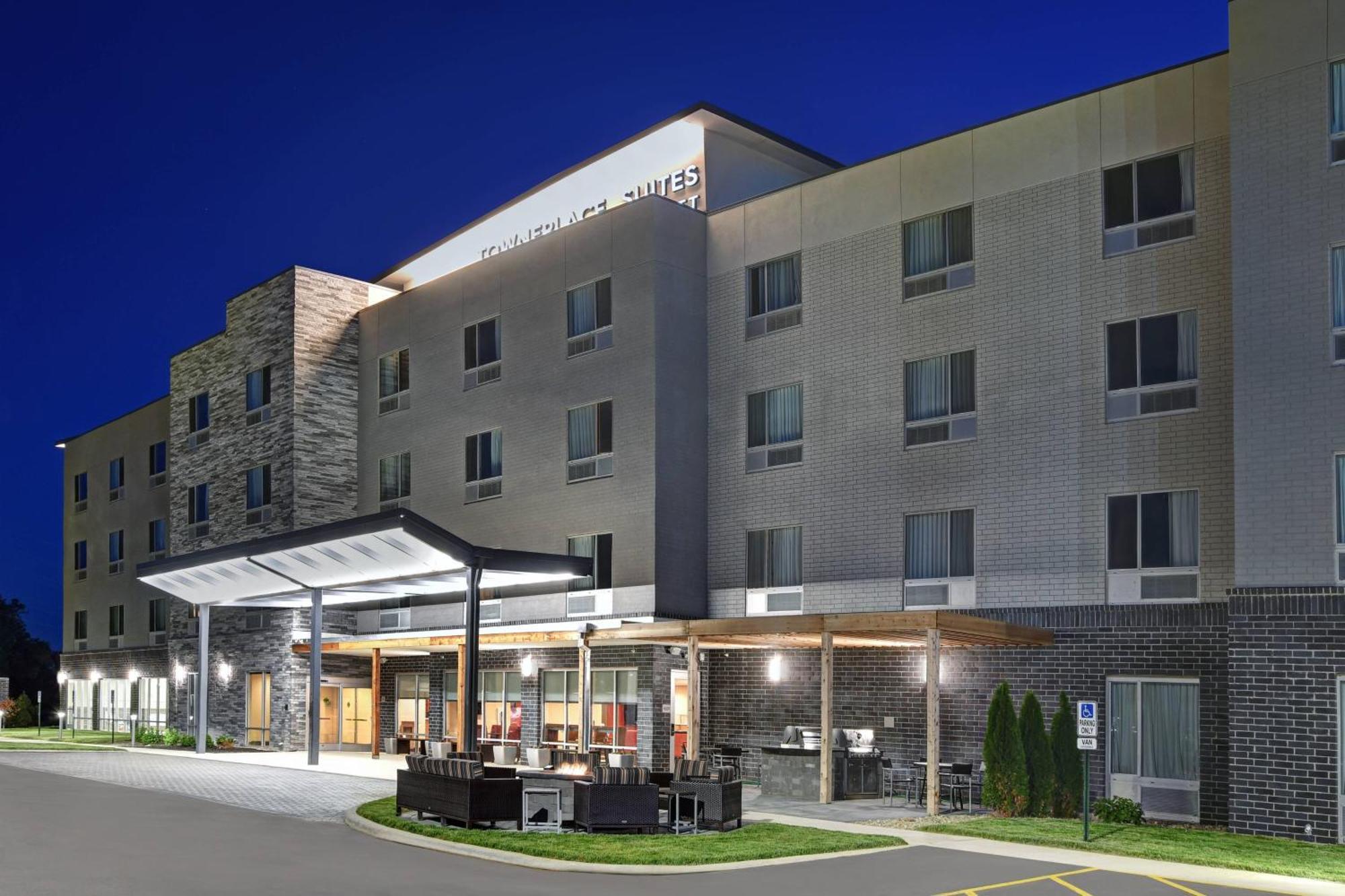 Towneplace Suites By Marriott Лайма Экстерьер фото