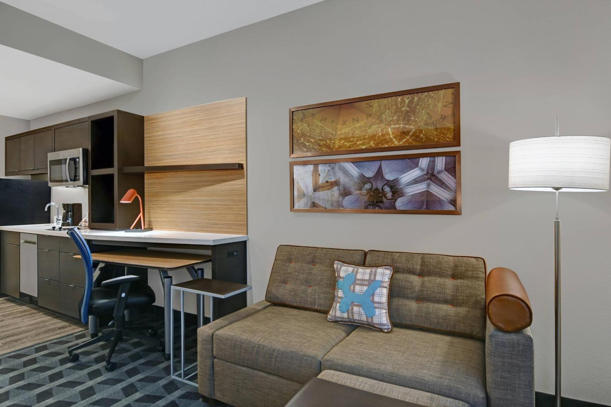 Towneplace Suites By Marriott Лайма Экстерьер фото